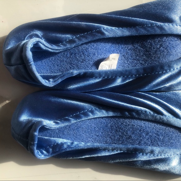 Classic Ballerina Slipper Isotoner EUC M 6.5-7.5 - Picture 3 of 8